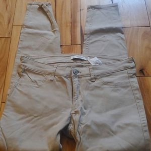 A&f khaki